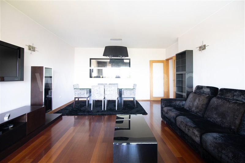 Apartamento T2 / Maia, Moreira