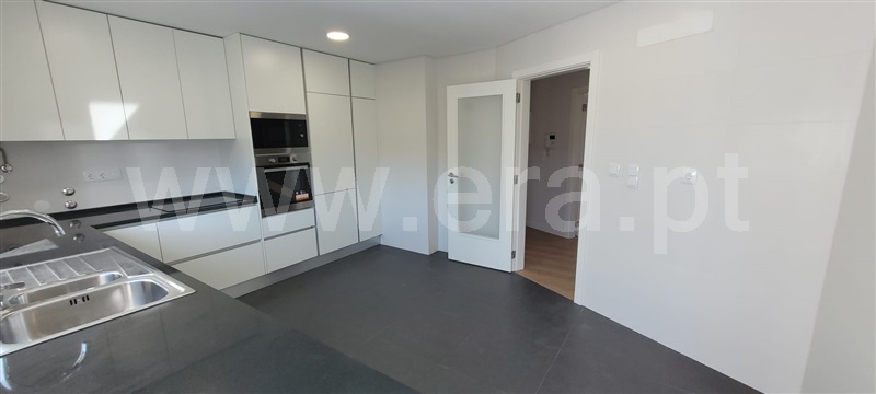 Apartamento T3 / Amadora, Brandoa
