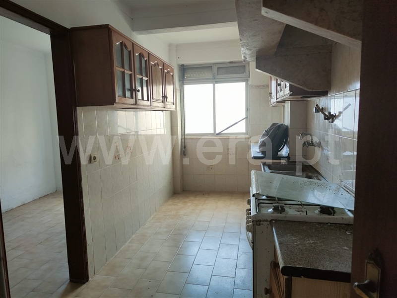 Apartamento T3 / Amadora, Venteira