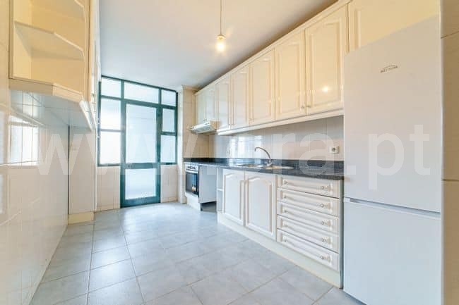 Apartamento T3 / Santa Maria da Feira, Arrifana