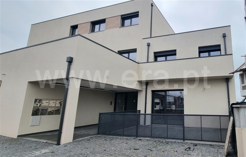 Apartamento T3 / Vila Nova de Famalicão, Louro