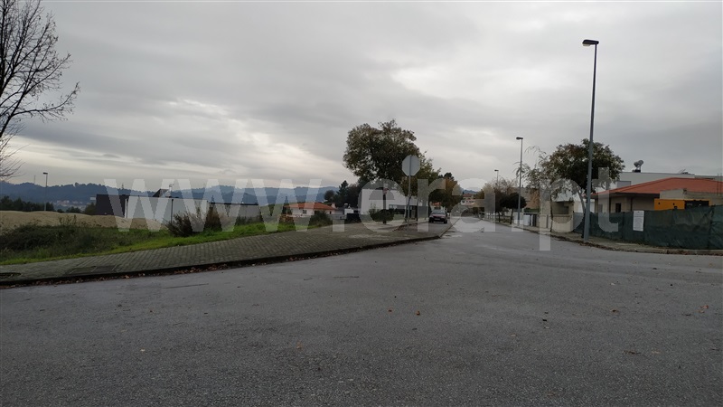 Lote  Fafe, Arões (São Romão) - 1061608 - 2