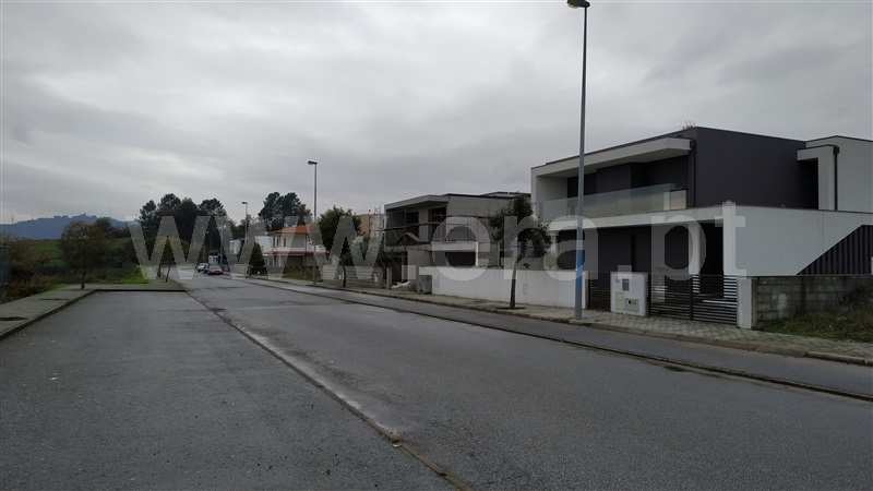 Lote  Fafe, Arões (São Romão) - 1061608 - 8