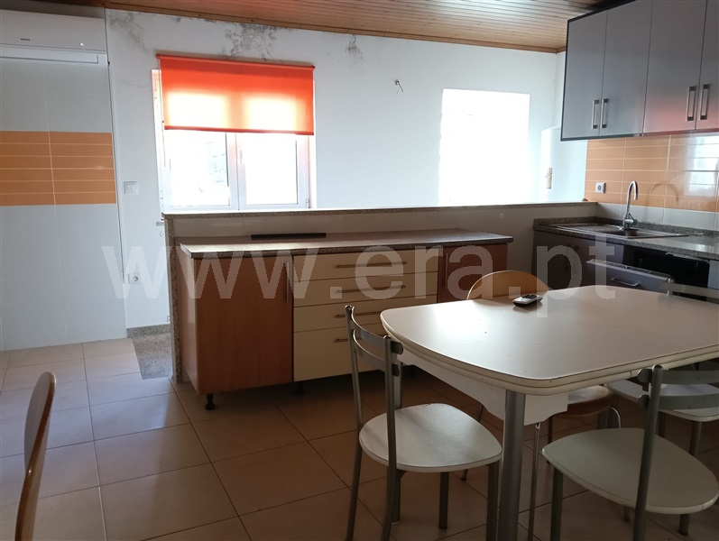 Moradia em Banda T2 Penalva do Castelo, Real - 1456461 - 4
