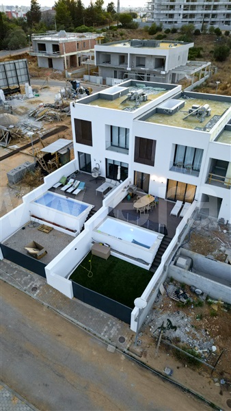 Moradia em Banda T3 com Luxo Lagoa, Estômbar e Parchal - 1395826 - 9