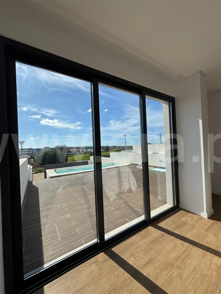 Moradia em Banda T3 com Luxo Lagoa, Estômbar e Parchal - 1395826 - 17