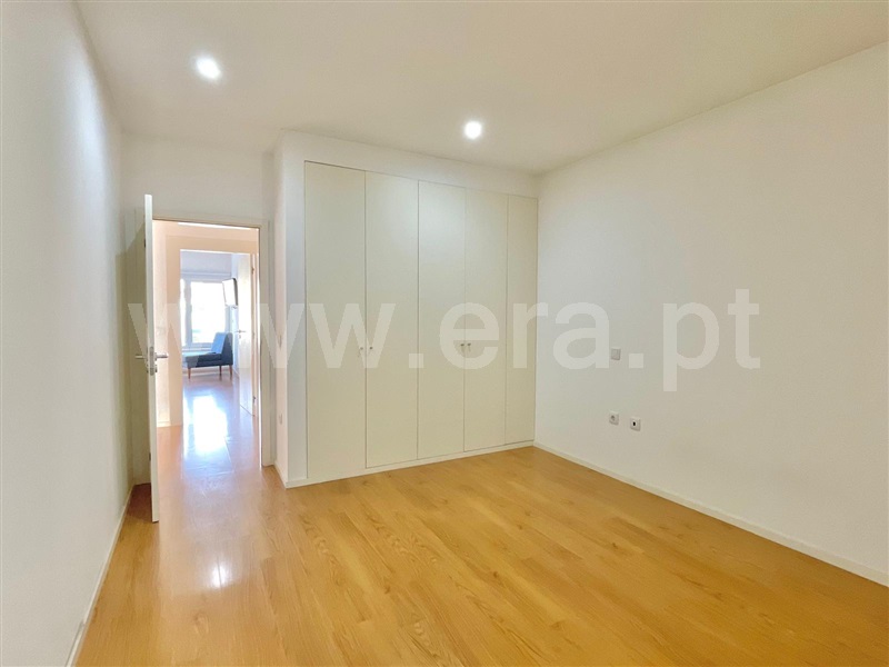 Moradia em Banda T3 Vila Nova de Famalicão, Avidos e Lagoa - 1458021 - 9