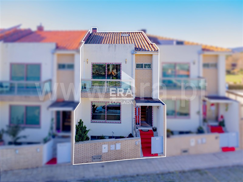 Moradia Geminada T3 Lousada, Lodares - 1452343 - 1