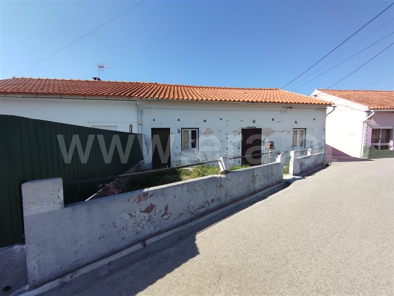 Moradia Geminada T3 / Marinha Grande, Vieira de Leiria