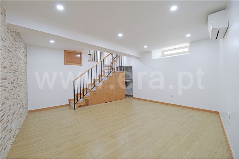 Moradia Geminada T3 / Viseu, São Cipriano e Vil de Souto - View 5