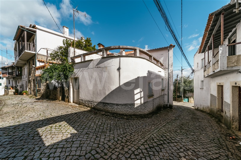 Moradia Geminada T4 Fundão, Donas - 1427637 - 2