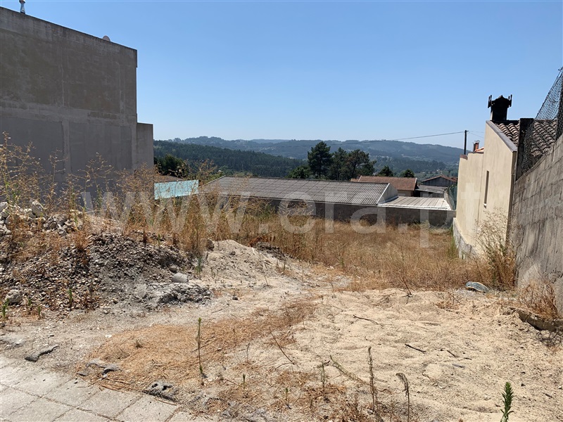 Moradia Geminada T4 / Lousada, Caíde de Rei