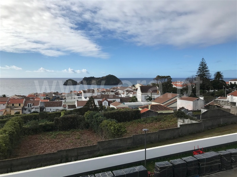Moradia Geminada T4 / Vila Franca do Campo, Vila Franca do Campo (São Pedro)