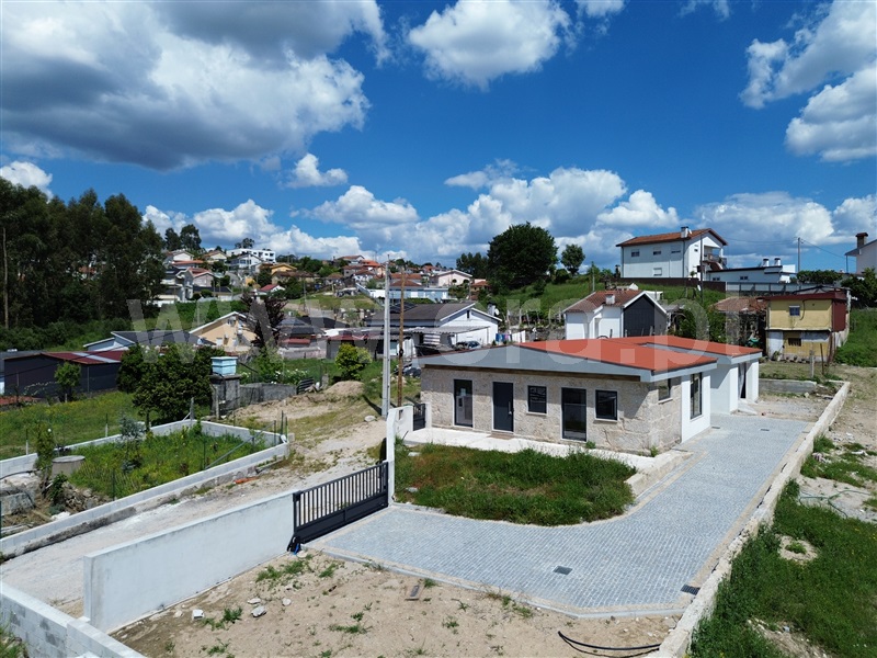 Moradia Isolada T3 / Lousada, Caíde de Rei