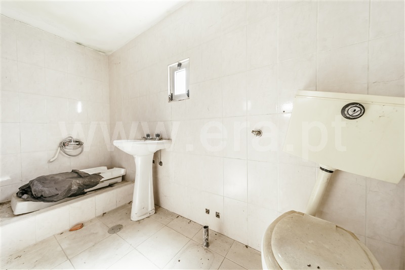Moradia Isolada T4 com Quintal Covilhã, Covilhã - 1472276 - 27
