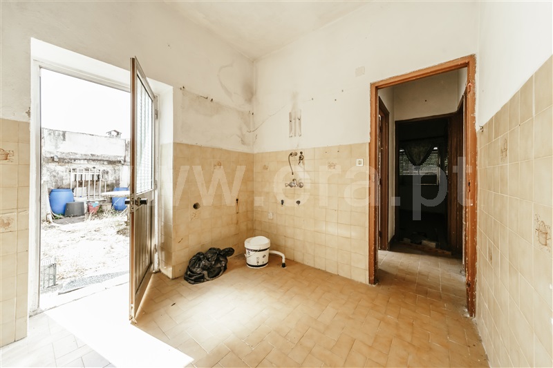 Moradia Isolada T4 com Quintal Covilhã, Covilhã - 1472276 - 28