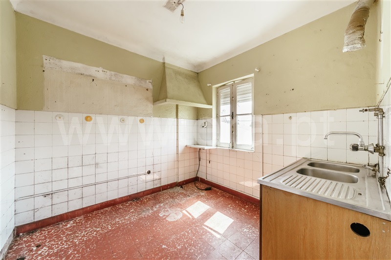 Moradia Isolada T4 com Quintal Covilhã, Covilhã - 1472276 - 42