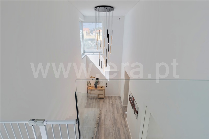 Moradia T4 à venda em Quinta de Valadares, Seixal — foto 19