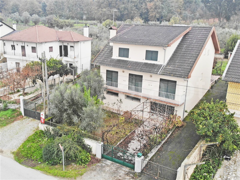 Moradia Isolada T5 / Sátão, Rio de Moinhos