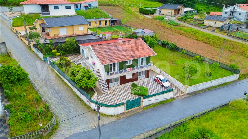 Moradia T2 / Felgueiras, Sendim