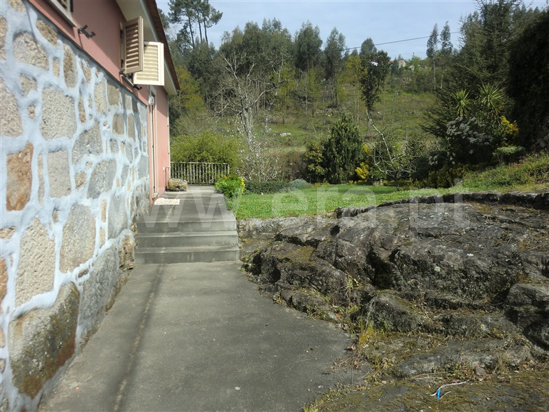 Moradia T2 Marco de Canaveses, Vila Boa do Bispo - 1038182 - 11