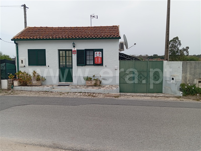 Moradia T4 / Cantanhede, Cabeços