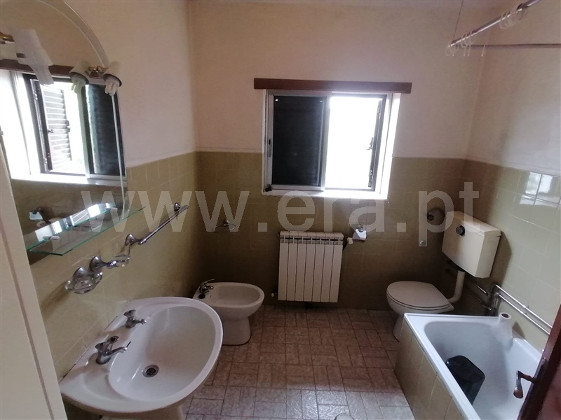 Moradia T4 com Quintal Carregal do Sal, Beijós - 1395235 - 5