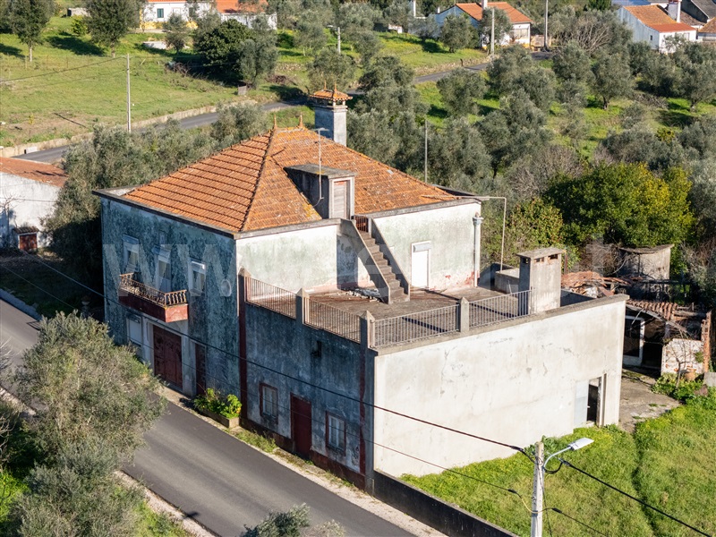 Moradia T5 / Tomar, Serra e Junceira