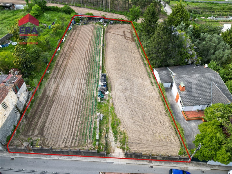 Terreno / Gondomar, São Cosme Zona 7
